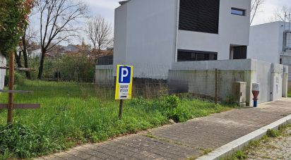 Terrain à Ramalde de 247 m²