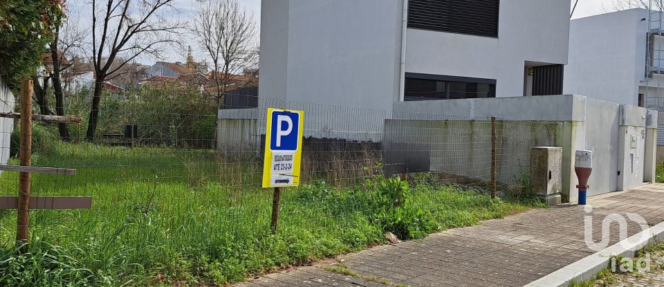 Terreno em Ramalde de 247 m²