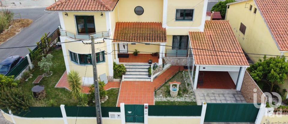 Lodge T4 in Caldas da Rainha - Santo Onofre e Serra do Bouro of 396 m²