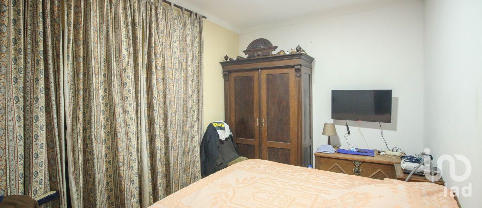 Maison de village T3 à Nossa Senhora da Graça dos Degolados de 165 m²