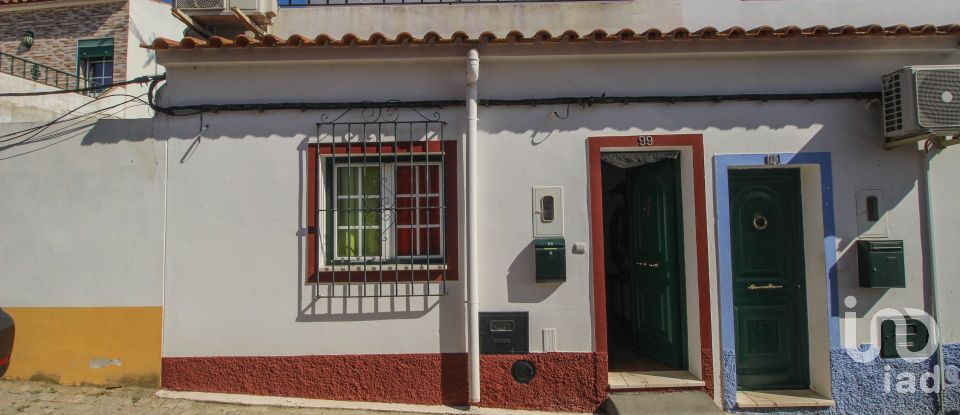 Maison de village T3 à Nossa Senhora da Graça dos Degolados de 165 m²