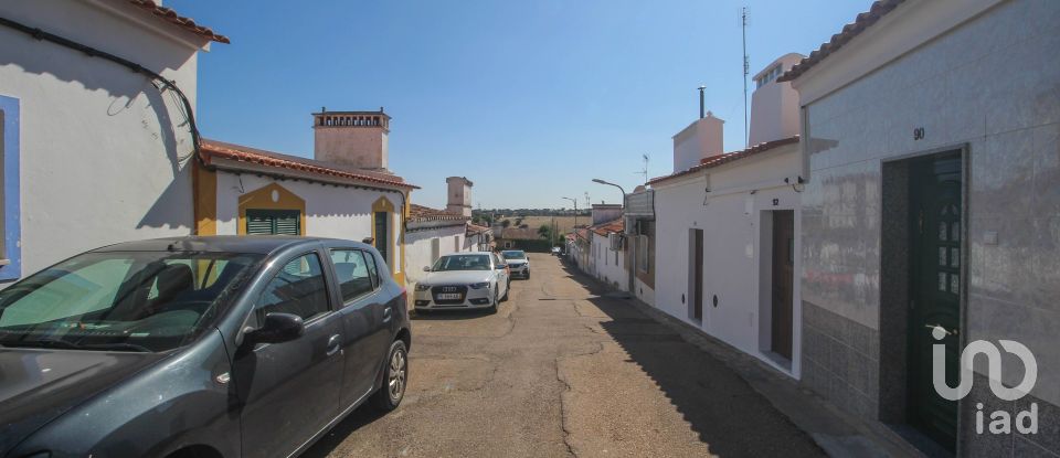 Maison de village T3 à Nossa Senhora da Graça dos Degolados de 165 m²