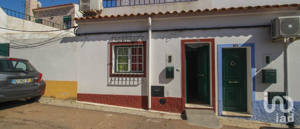 Maison de village T3 à Nossa Senhora da Graça dos Degolados de 165 m²