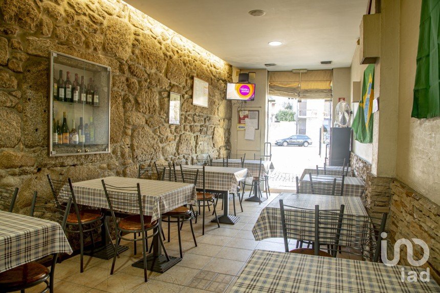 Café / snack-bar em Barcelos, Vila Boa e Vila Frescainha (São Martinho e São Pedro) de 100 m²