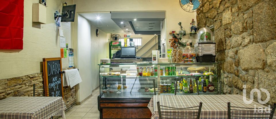 Bar-brasserie à Barcelos, Vila Boa e Vila Frescainha (São Martinho e São Pedro) de 100 m²