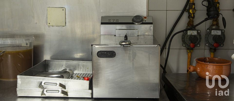 Bar-brasserie à Barcelos, Vila Boa e Vila Frescainha (São Martinho e São Pedro) de 100 m²