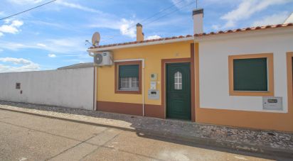 Maison T2 à Nossa Senhora da Graça dos Degolados de 80 m²