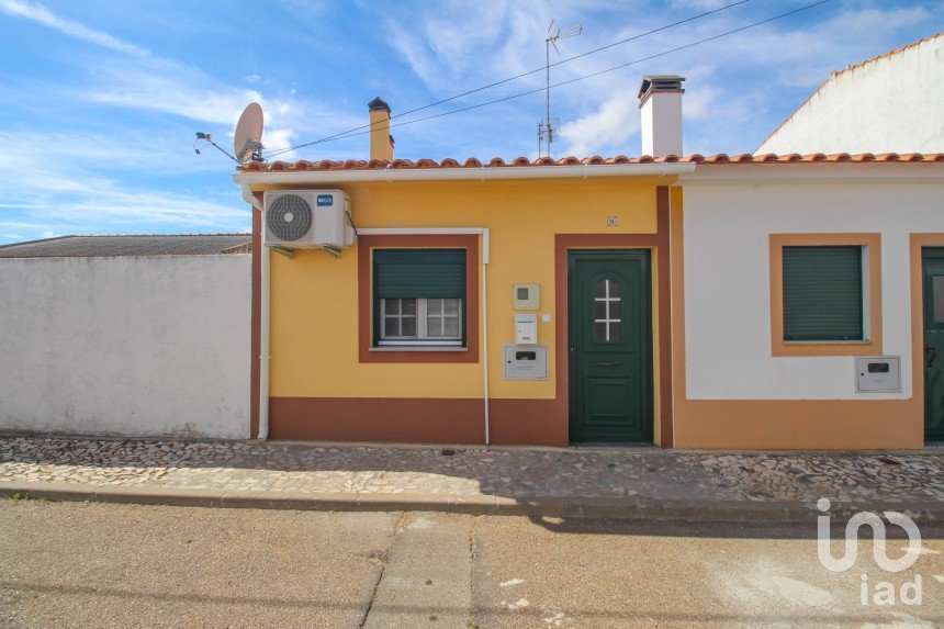 Maison T2 à Nossa Senhora da Graça dos Degolados de 80 m²