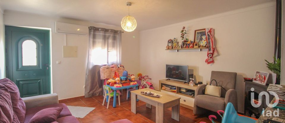 Maison T2 à Nossa Senhora da Graça dos Degolados de 80 m²