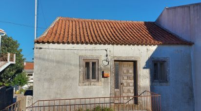 Maison de village T2 à Alqueidão da Serra de 108 m²
