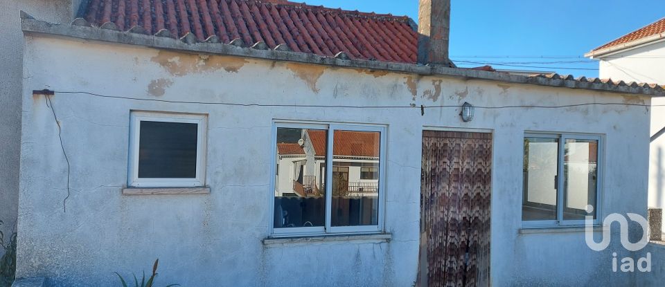 Maison de village T2 à Alqueidão da Serra de 108 m²