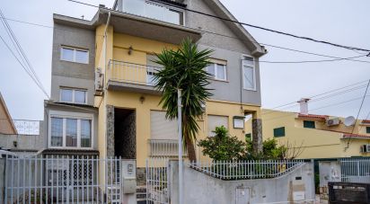 Gîte T7 à Quinta do Conde de 242 m²