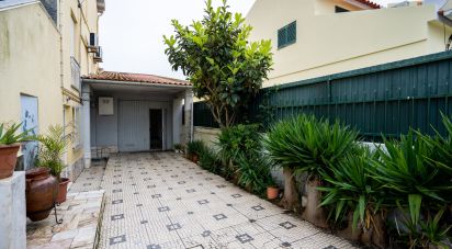 Lodge T7 in Quinta do Conde of 242 m²