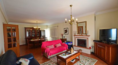 Maison T3 à Fernão Ferro de 205 m²