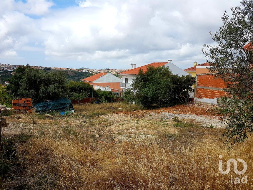 Building land in Ramada e Caneças of 390 m²