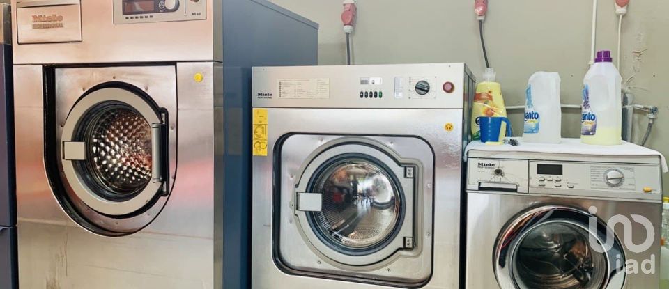 Boutique/Local commercial à Albufeira e Olhos de Água de 63 m²