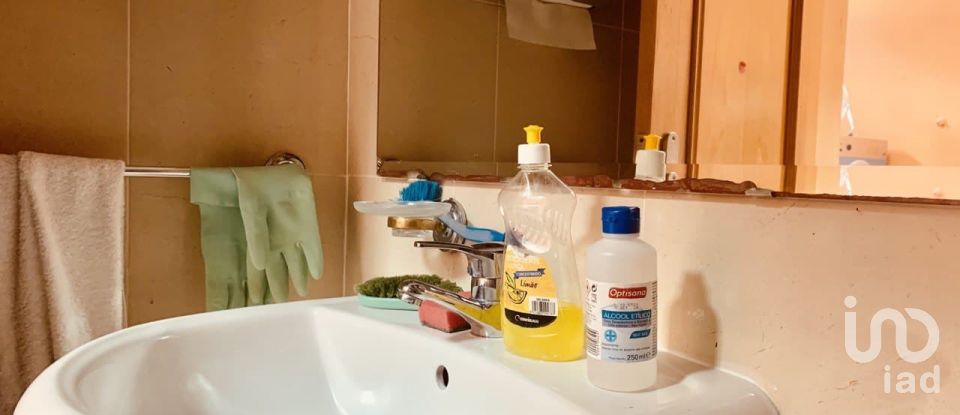 Boutique/Local commercial à Albufeira e Olhos de Água de 63 m²