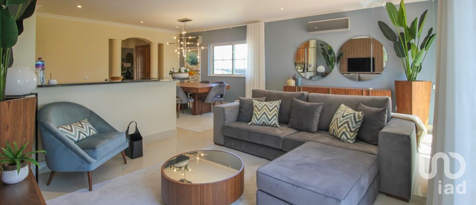 Lodge T4 in Quarteira of 200 m²