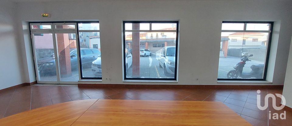 Shop / premises commercial in Arcos e Mogofores of 128 m²
