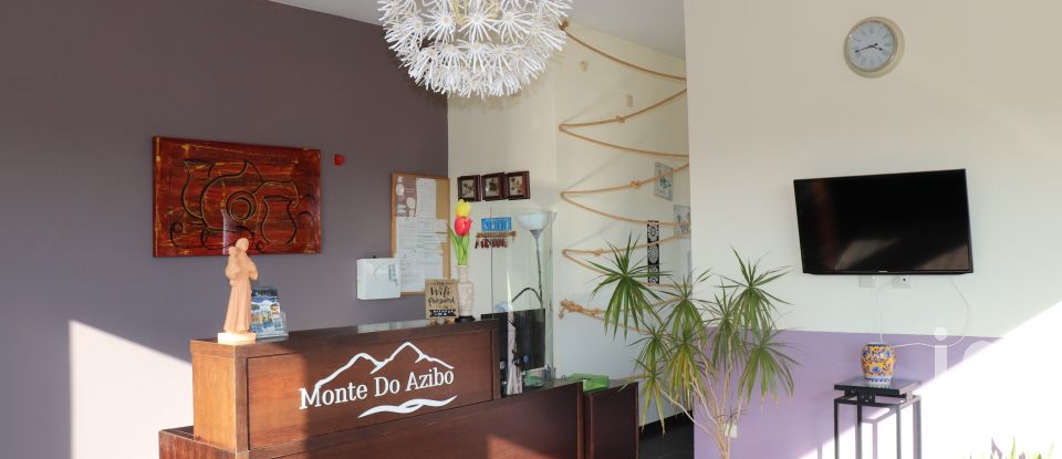 Maison rustique T10 à Podence e Santa Combinha de 380 m²