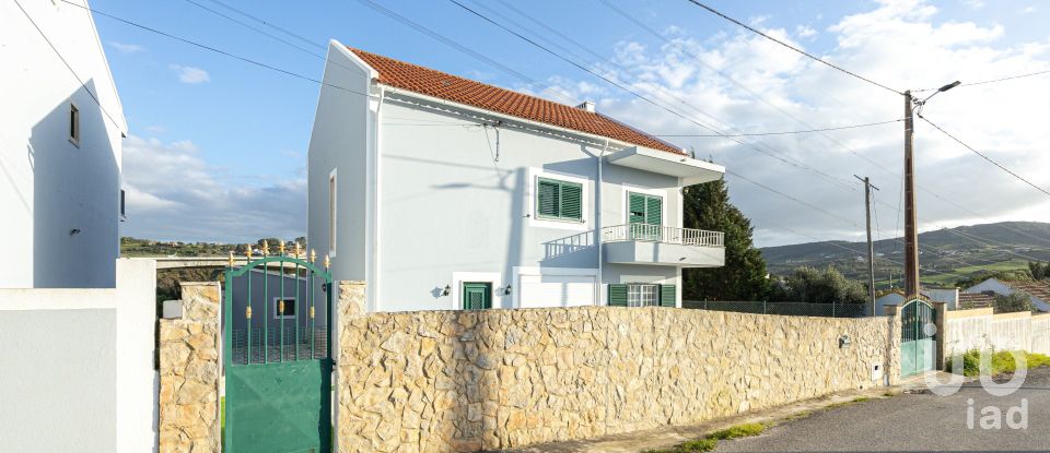Lodge T4 in Arruda dos Vinhos of 200 m²