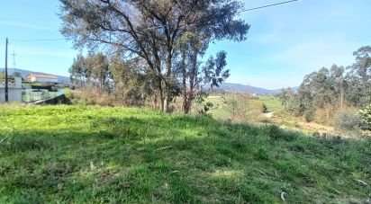 Terrain à bâtir à Aborim de 952 m²