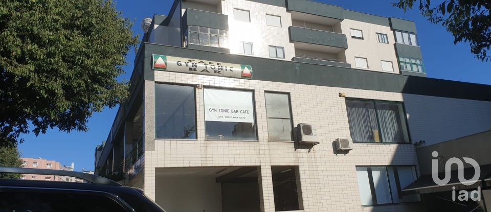 Boutique/Local commercial à Real, Dume E Semelhe de 50 m²