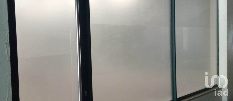 Boutique/Local commercial à Real, Dume E Semelhe de 50 m²