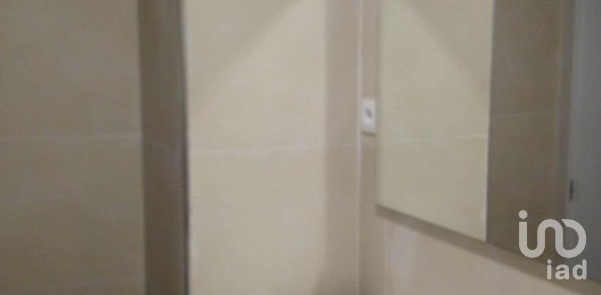 Boutique/Local commercial à Real, Dume E Semelhe de 50 m²