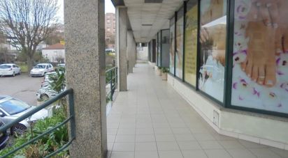 Boutique/Local commercial à Real, Dume E Semelhe de 50 m²