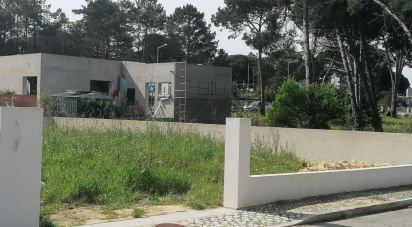 Building land in Sesimbra (Castelo) of 268 m²