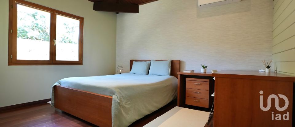 Ferme T3 à Fataunços e Figueiredo das Donas de 253 m²