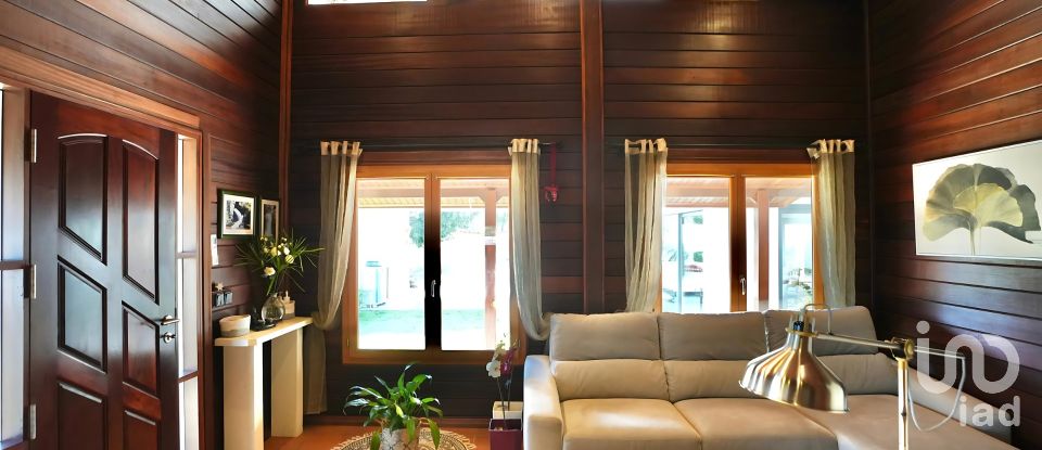 Ferme T3 à Fataunços e Figueiredo das Donas de 253 m²