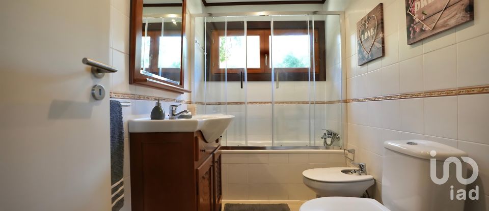 Ferme T3 à Fataunços e Figueiredo das Donas de 253 m²