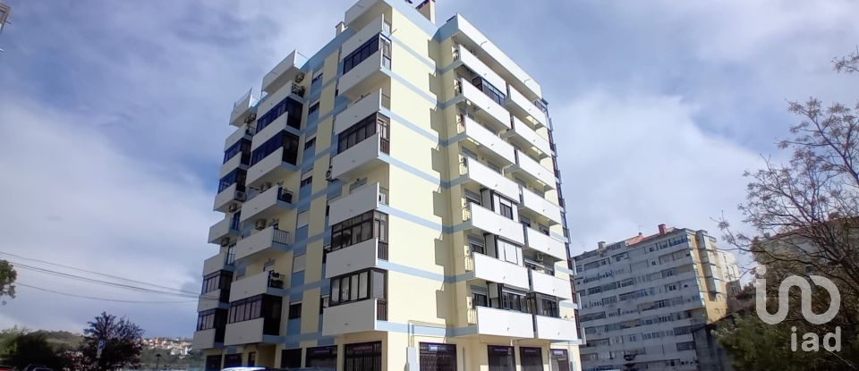 Apartamento T4 em Póvoa De Santo Adrião E Olival Basto de 138 m²