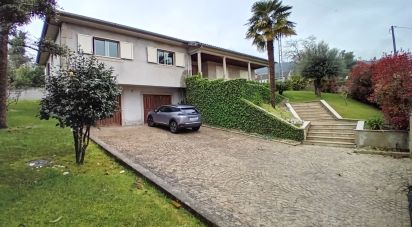 Casa / Villa T4 em Prado (São Miguel) de 411 m²