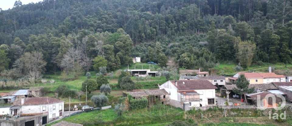 Traditional house T3 in Vila Nova of 120 m²