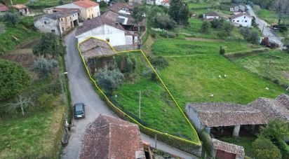 Maison traditionnelle T3 à Vila Nova de 120 m²