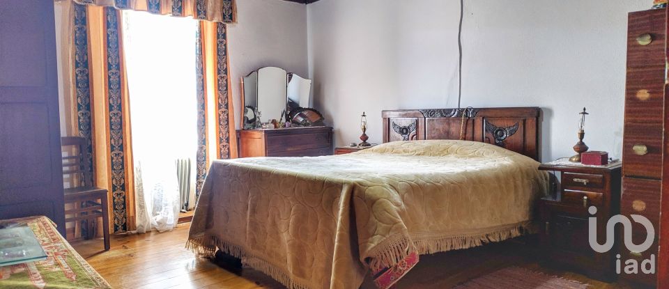 Moradia T4 em Castelo Rodrigo de 50 m²