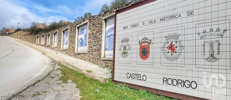 Moradia T4 em Castelo Rodrigo de 50 m²