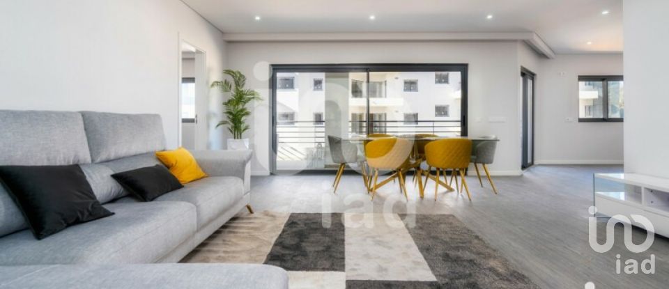 Apartment T2 in Quelfes of 63 m²