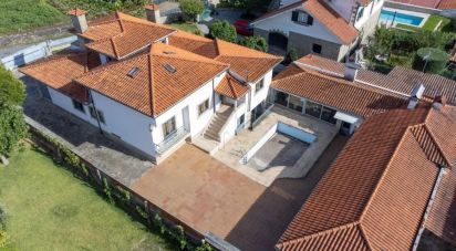 House T4 in Santa Comba of 418 m²