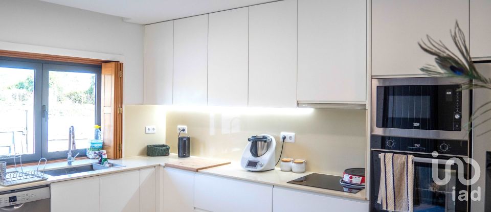 Maison T4 à Santa Comba de 418 m²