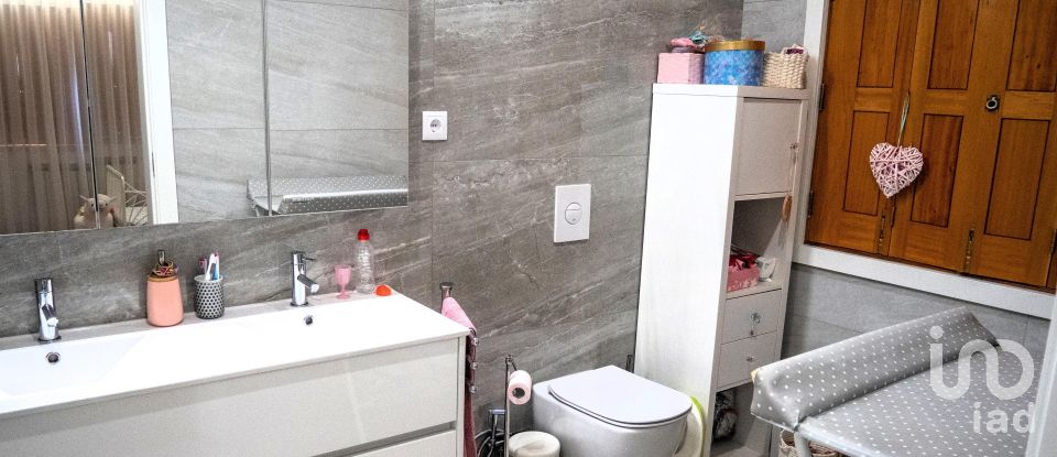 Maison T4 à Santa Comba de 418 m²