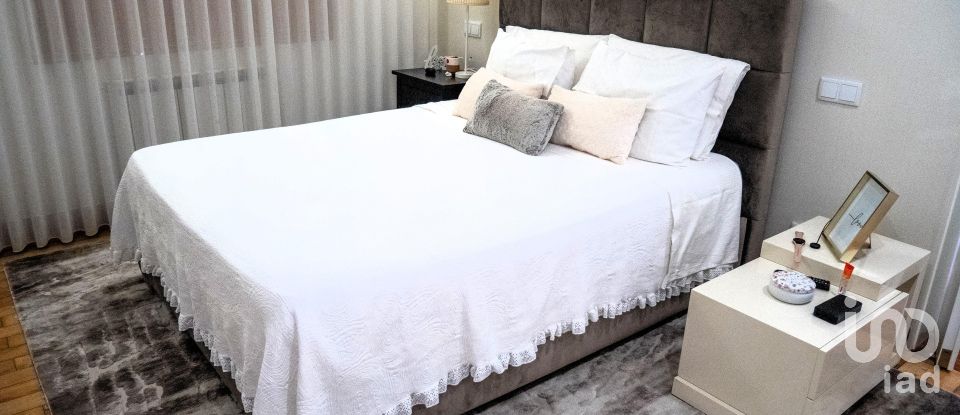 Maison T4 à Santa Comba de 418 m²