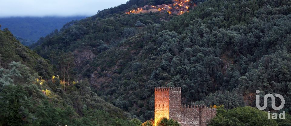 Terreno urbano em Poiares (Santo André) de 1 490 m²