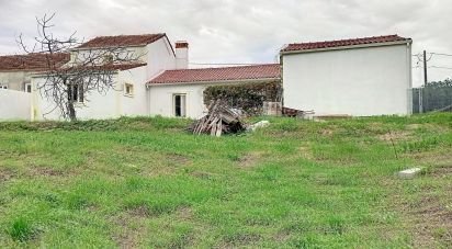 Maison de village T3 à Gondemaria e Olival de 220 m²