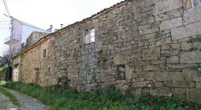 Village house T0 in Mouçós e Lamares of 526 m²