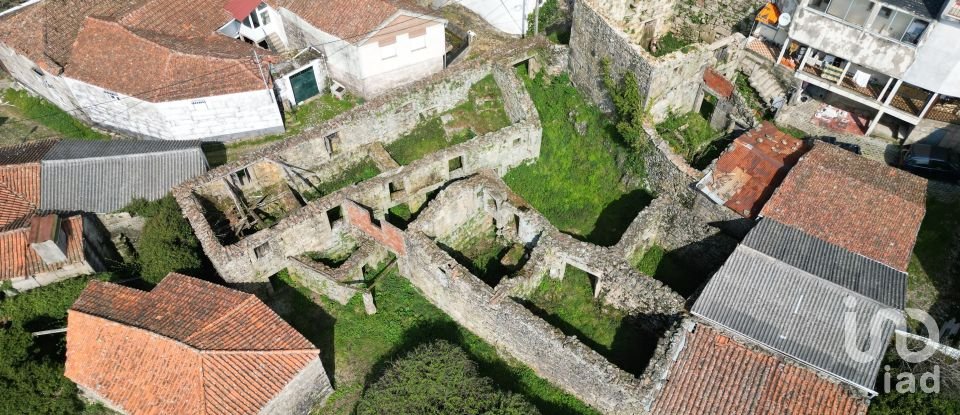 Village house T0 in Mouçós e Lamares of 526 m²