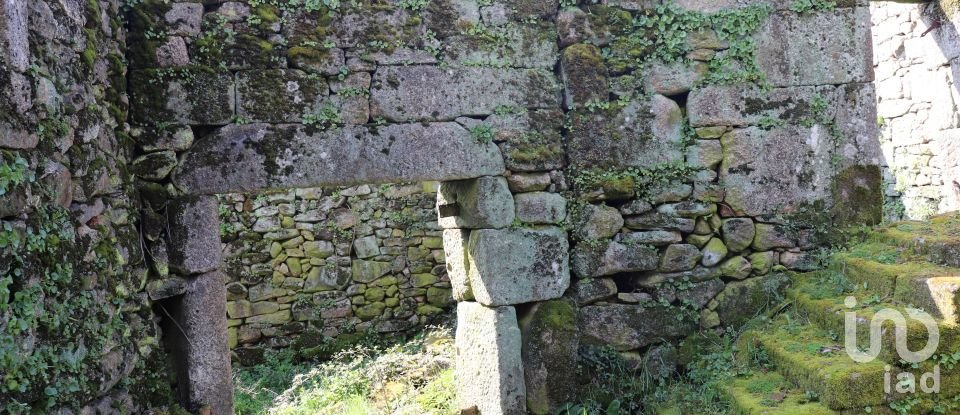 Village house T0 in Mouçós e Lamares of 526 m²